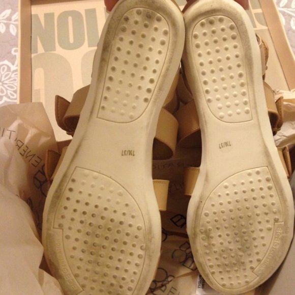 BCBG Gladiator Sandals. - Picture 2 of 4